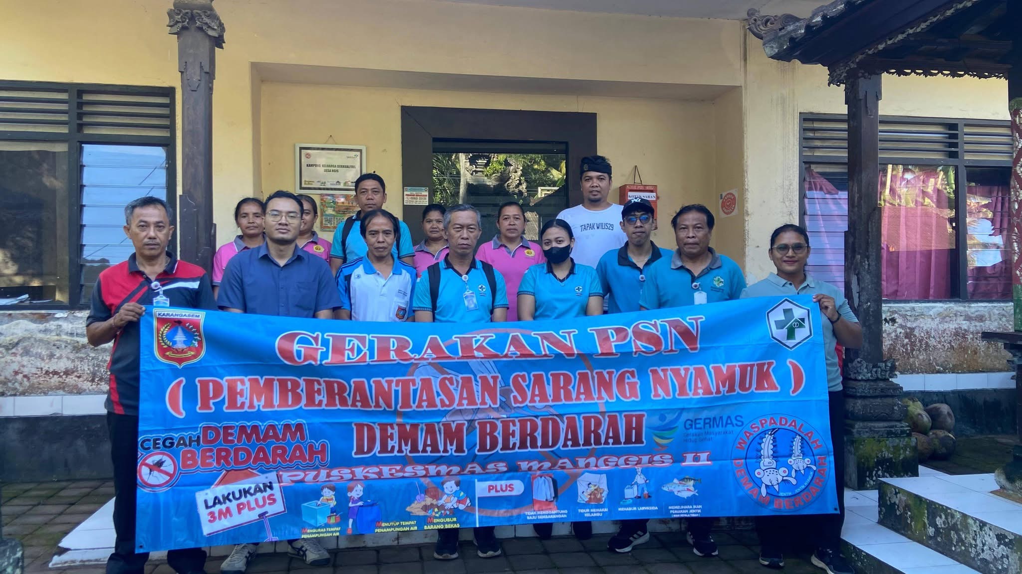 Sinergi Pemerintah Desa Ngis Bersama Puskesmas II Gencarkan PSN untuk Tekan Kasus DBD